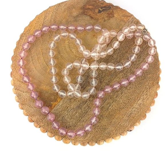 Pink Ombre Rope Beaded Necklace - Picture 3 of 6